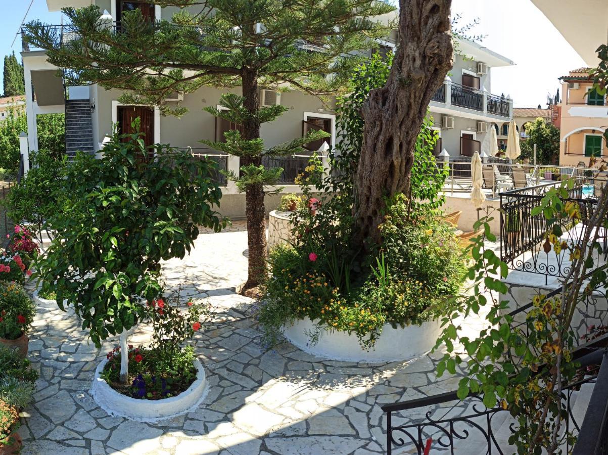 Dionisos Apts Gouvia By Estia Екстер'єр фото